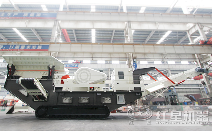 履帶移動建筑垃圾破碎機油電兩用，減少投入